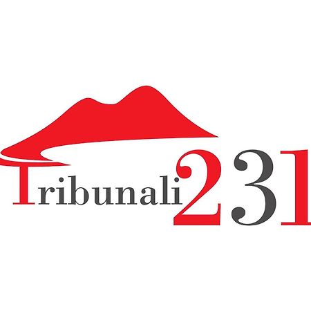 Tribunali231 Naples Luaran gambar
